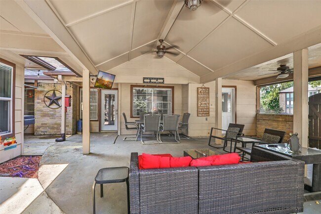 Photo - 19610 Forest Fern Dr