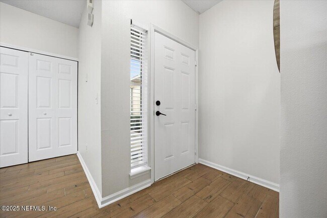 Photo - 446 Scrub Jay Dr