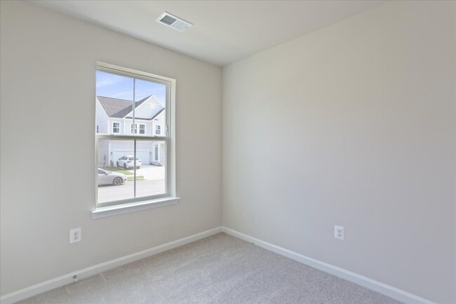 Photo - 331 Sandy Bottom Cir