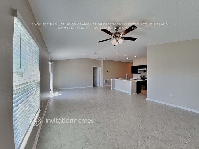 Photo - 4300 Holstein St