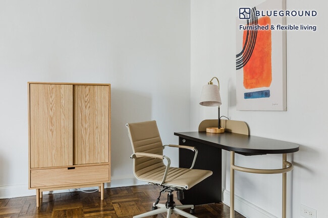 Photo - 300 E 57th St Unidad FL15-ID1714