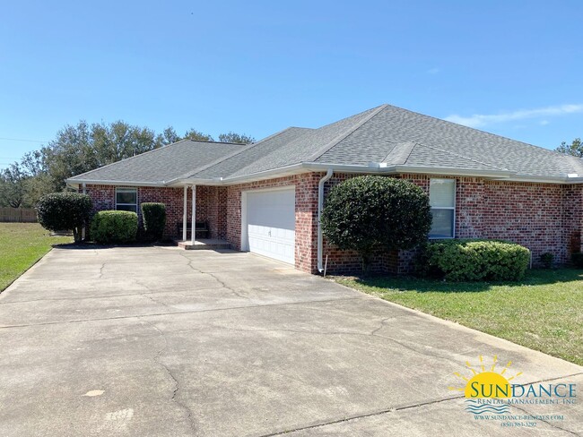 Spacious 3 Bedroom Duplex in Navarre - Spacious 3 Bedroom Duplex in Navarre Casa