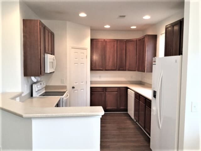 Photo - 421 Chemistry Cir