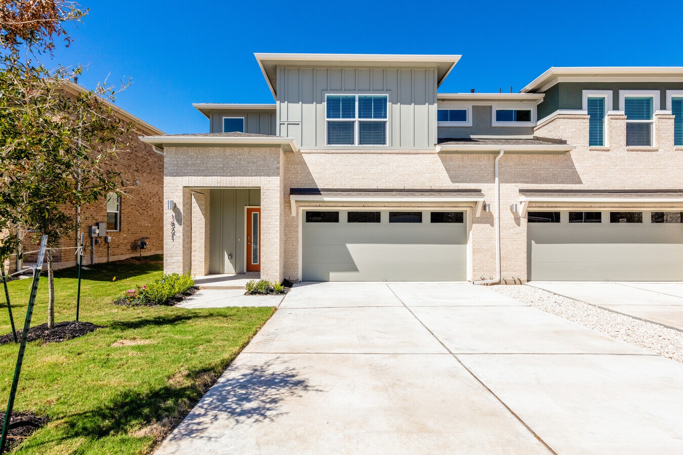Photo - 1821 Bonham Ln House