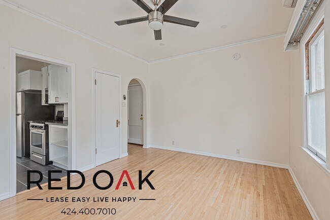 Photo - 852 N Oxford Ave Unidad 854