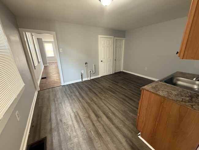 Photo - 1708 S 6th St