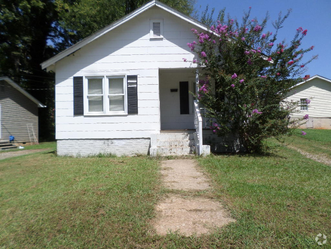 Building Photo - 684 Fairfax St Rental