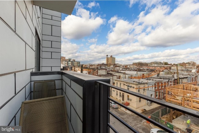 Photo - 104 W Berks St