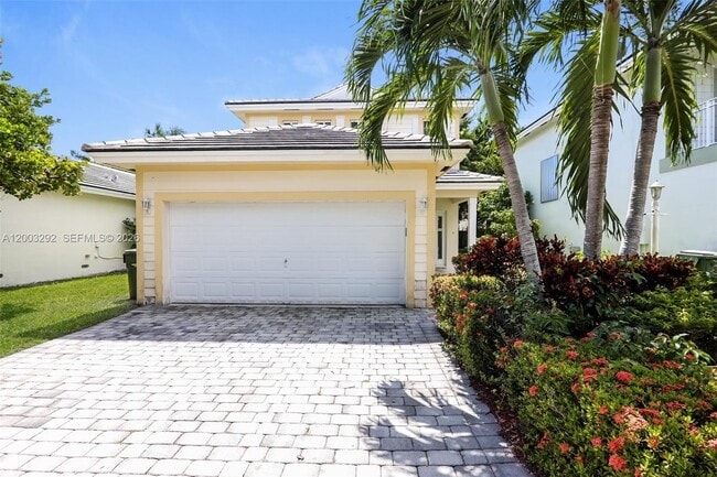 Building Photo - 3168 NE 4th St