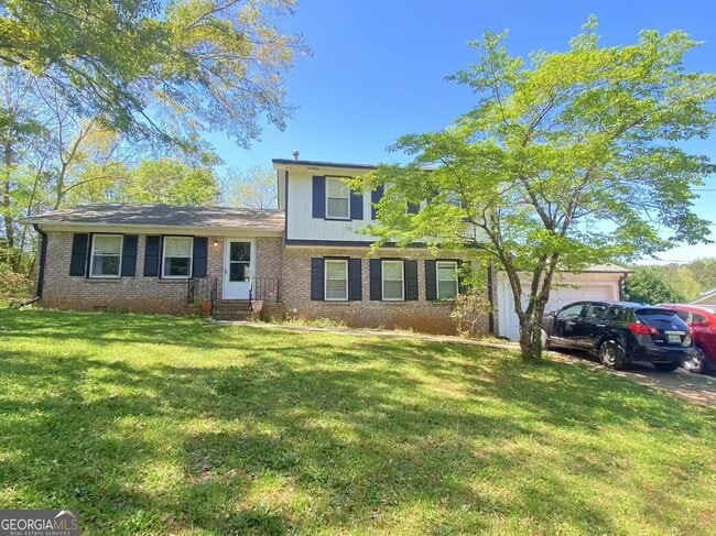 Building Photo - 339 Desiree Dr NW