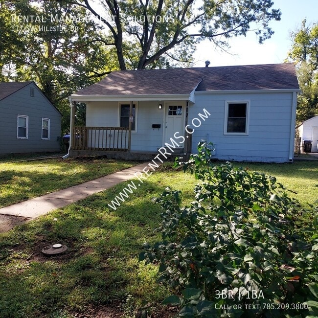 Photo - 117 SW Hillside Dr