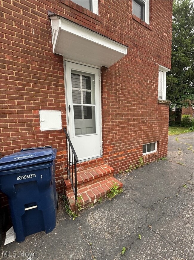 Photo - 3830 Berkeley Rd
