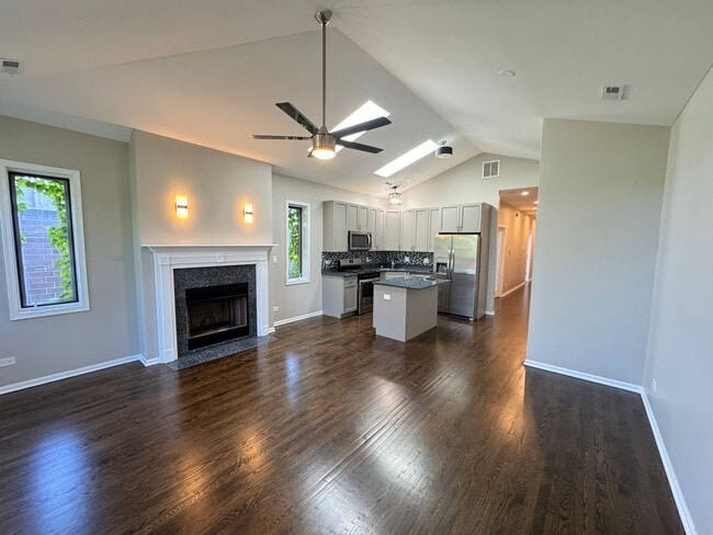 Photo - 6332 S. INGLESIDE Unit 6332 S INGLESIDE