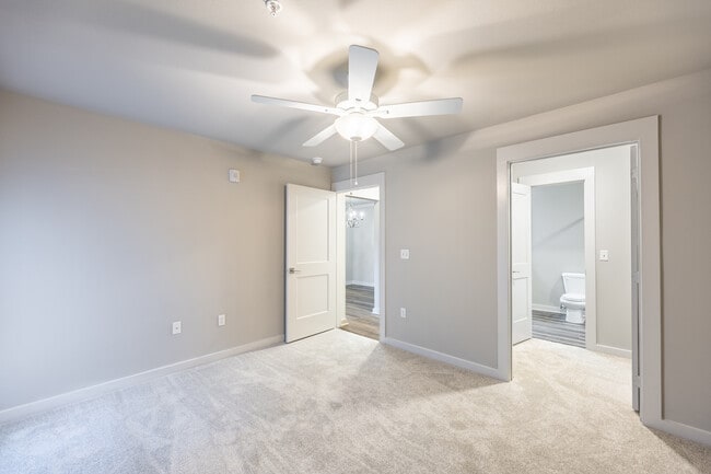 Eagles Landing Luxury Apartment Homes