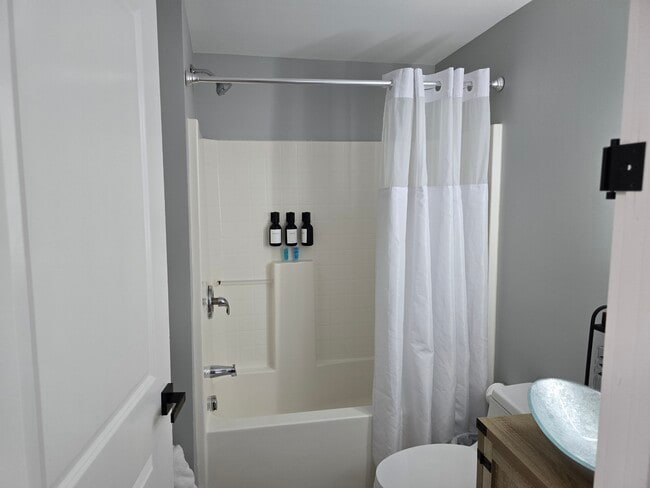 Photo - 1315 Gorrell St Unit 3