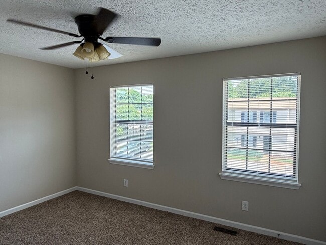 Photo - CountryPlace Townhomes off Lakeside Drive