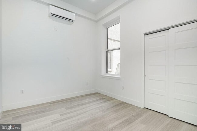 Photo - 2132 Pine St Unidad 1F