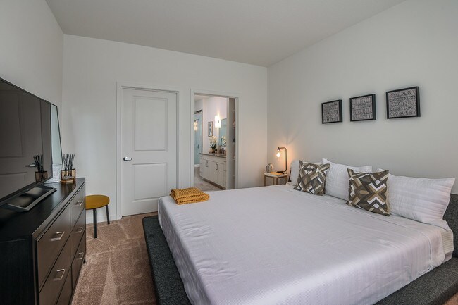 Photo - Hudson at East