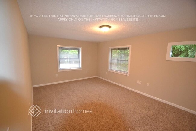 Photo - 4268 Vincent St