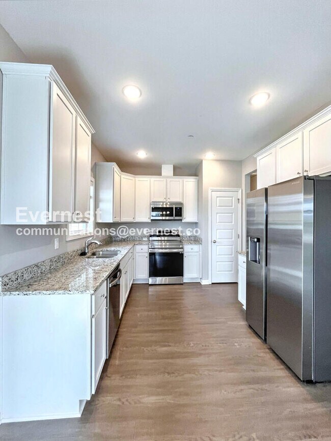 Photo - 1413 Pipeline Ave