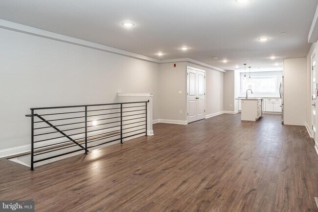 Photo - 2147 Christian St Unit 1