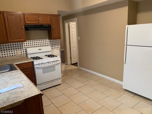 Photo - 325 S 19th St Condo