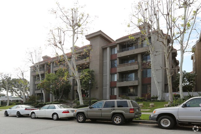 Photo - Keystone-Mentone Apartments