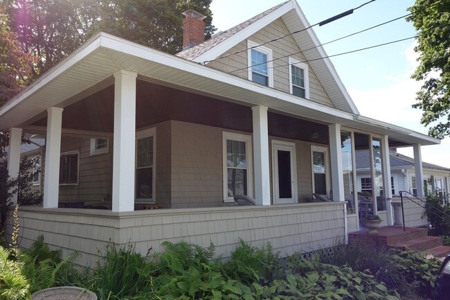 Photo - 162 Jersey St