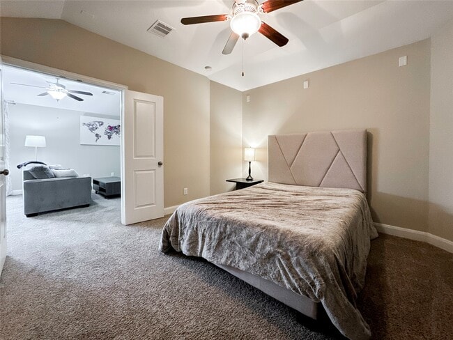 Photo - 717 Via Lago Dr