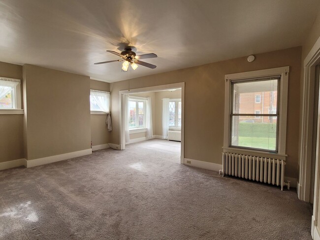 Photo - bro2929 Unit 1