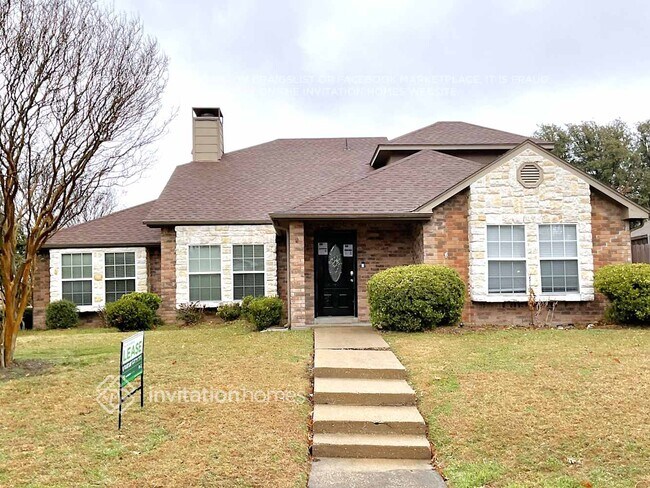 Building Photo - 8713 Wood Glen Dr