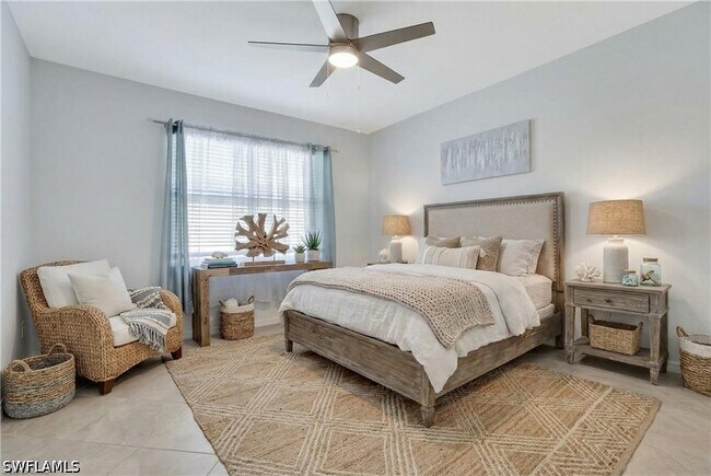 Photo - 2567 Vine Ave