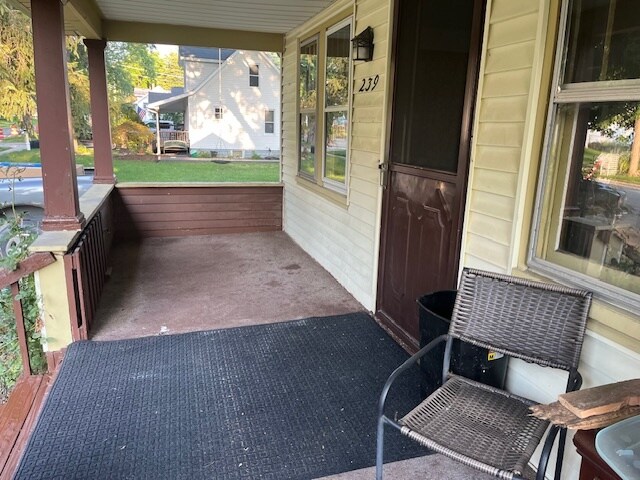 Photo - 239 Fairgrove St