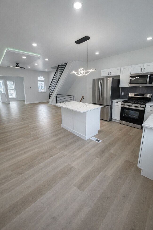 Photo - 5919 Belmar St