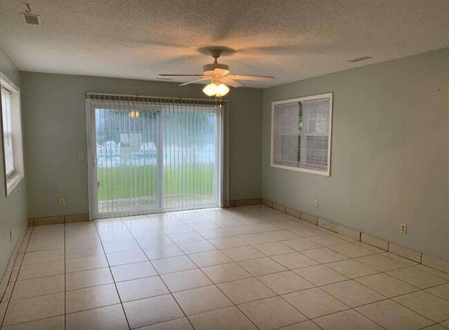 Photo - 4265 Villas Dr