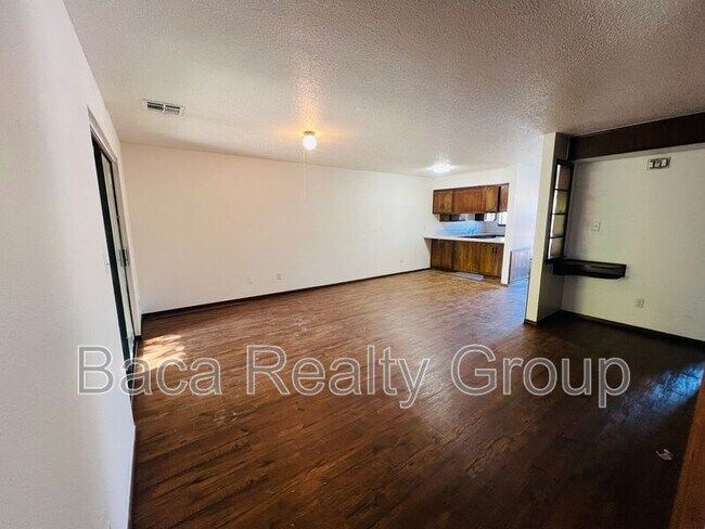 Photo - 2264 Donna Dr