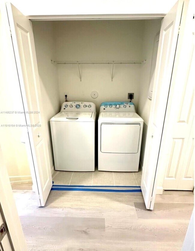 Photo - 12900 NW 22nd Pl