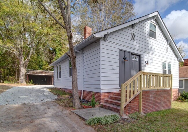 Newly remodeled 3 BR / 2 BA in Wadesboro ! - Newly remodeled 3 BR / 2 BA in Wadesboro ! Casa