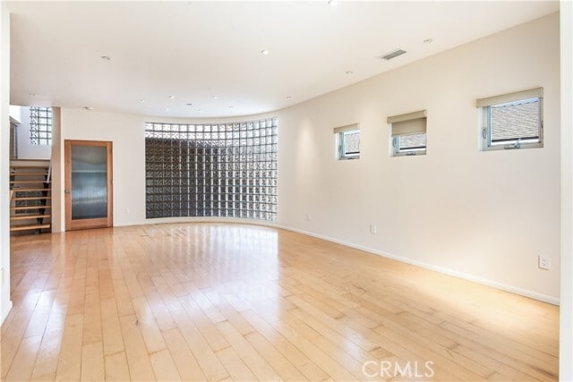 Photo - 2913 Winlock Rd