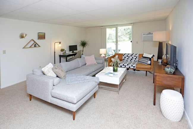 Photo - Ridgewood Apartments