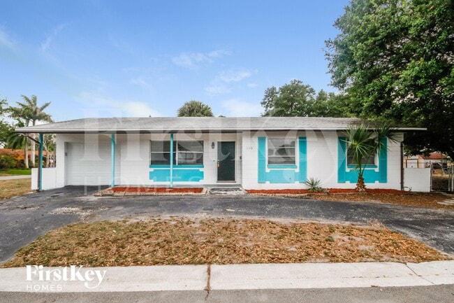 Building Photo - 130 Davison Ave N