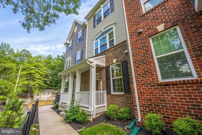 Photo - 4017 Holcomb Wy Townhome