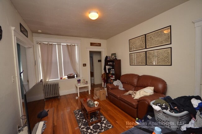 Building Photo - 25 Walbridge St