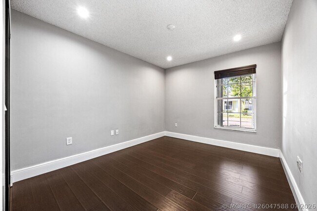 Photo - 11110 SW 9th Pl