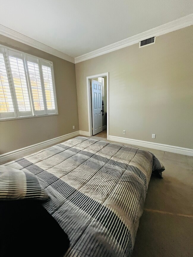 Photo - 877 Aspen Glen Rd