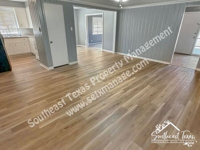 Photo - 1802 N 24th St