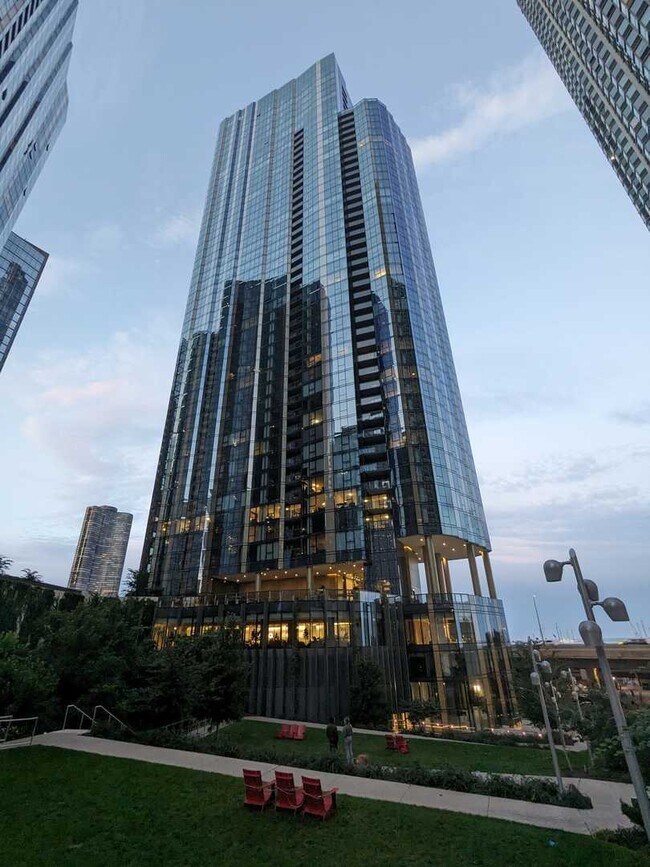 Building Photo - 211 N Harbor Dr Unit 307