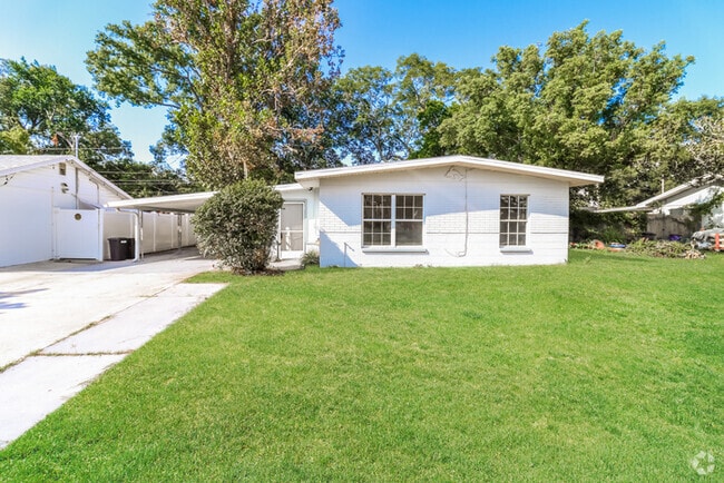 Building Photo - 6733 Pomander Ave Rental