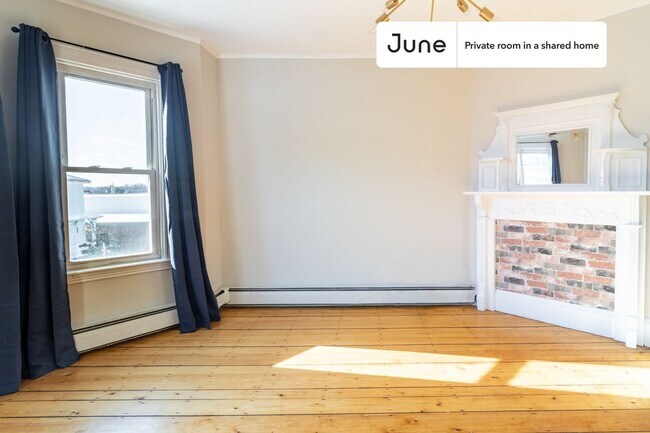 Photo - Room in Shared 4 bed/1 bath home Unit A