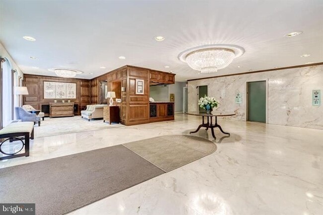 Photo - 4501 Arlington Blvd Unit 718